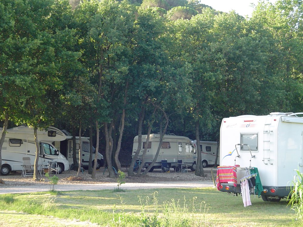 Aire camping-car  Clansayes (26130) - Photo 4